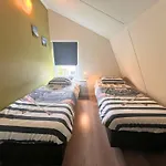 Pet-friendly Coastal Retreat In